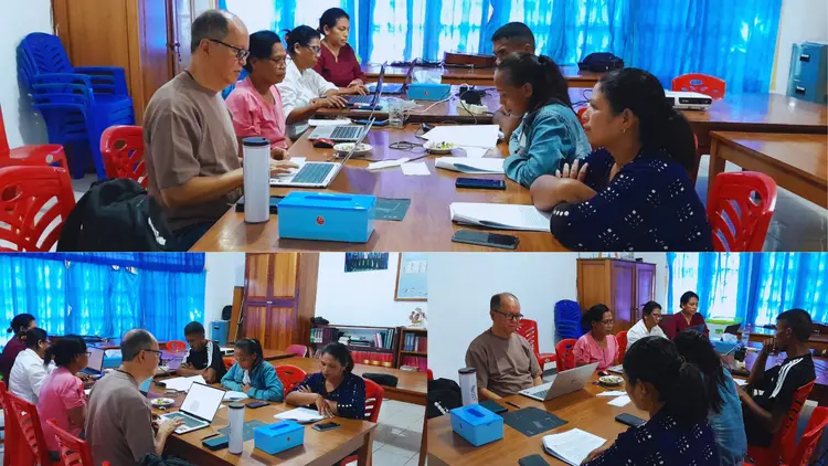 Pemeriksaan Hasil Terjemahan Kejadian Pasal 15-26 Bahasa Yamdena Timur.